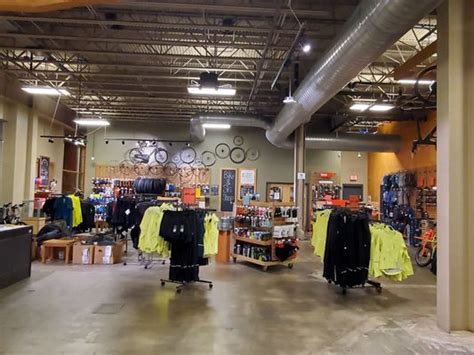 Rei santa monica closing. Things To Know About Rei santa monica closing. 